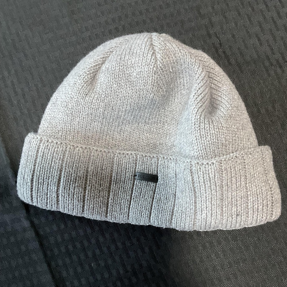 IGLOOS Hat Beanie One Size Gray Knit‎ Fleece Lined Thermal Winter Cuffed
